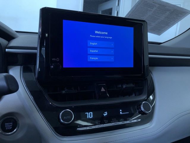 Used 2023 Toyota Corolla Cross LE w/ Moonroof Package image 29