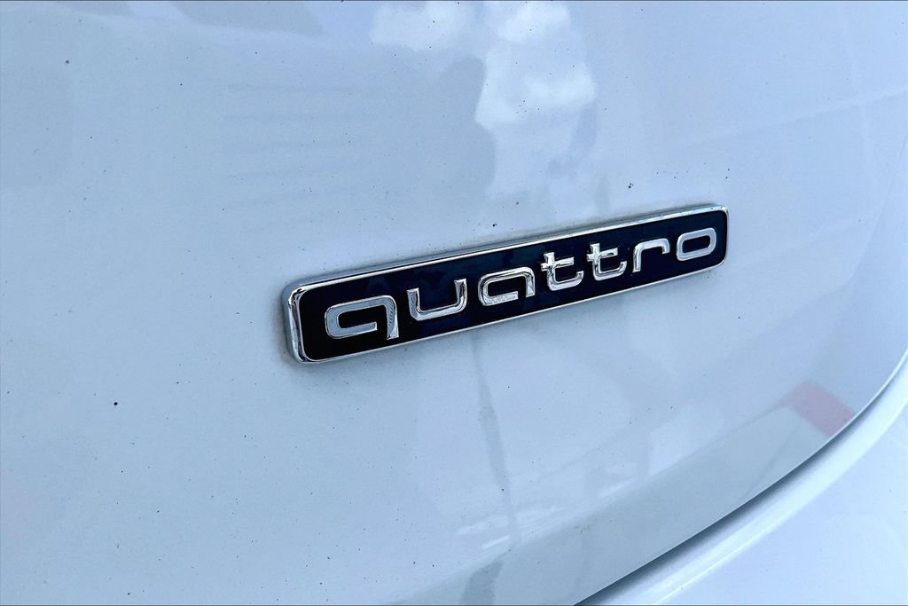 Used 2021 Audi Q5 e Prestige w/ Prestige Package AWD/4WD image 24