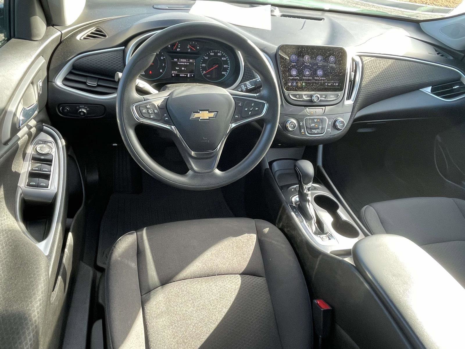 Used 2023 Chevrolet Malibu LS image 5