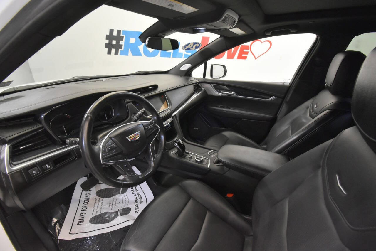 Used 2024 Cadillac XT5 Premium Luxury FWD image 11