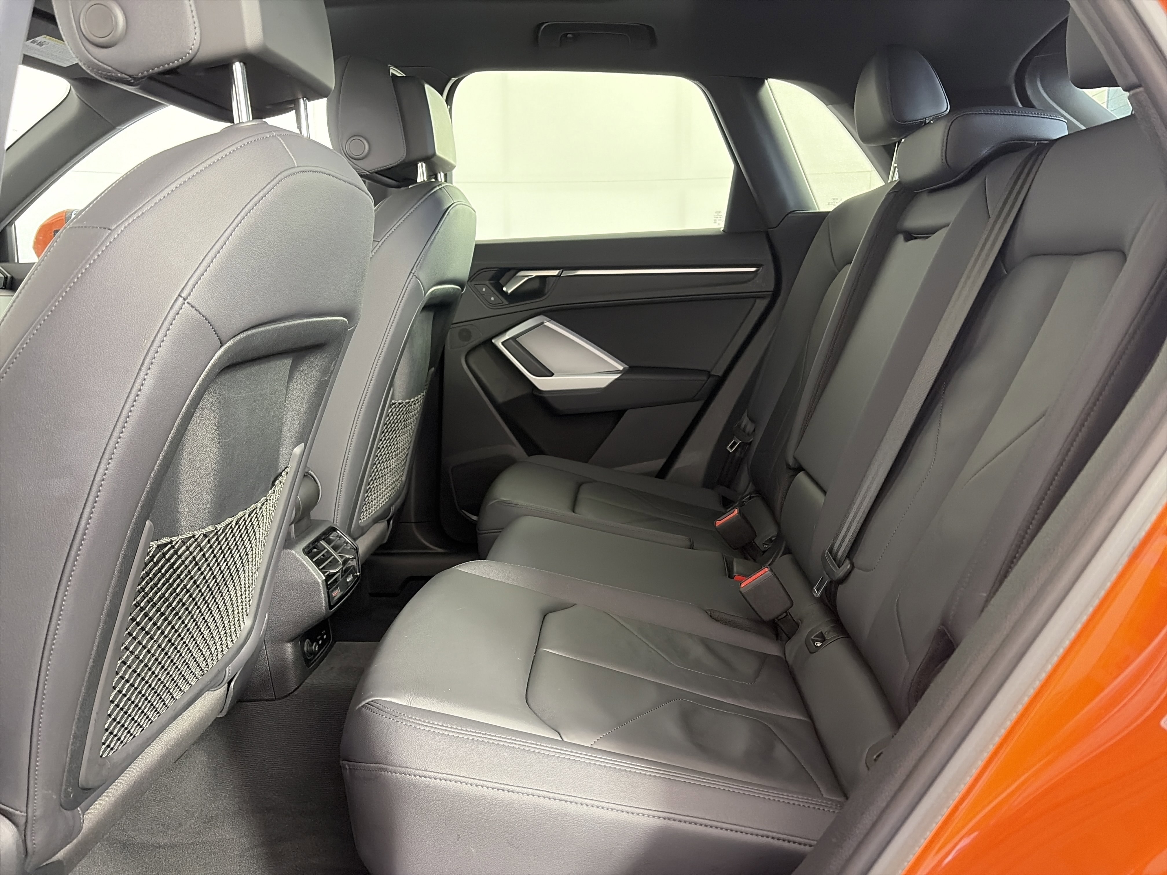 Used 2025 Audi Q3 2.0T Premium image 7