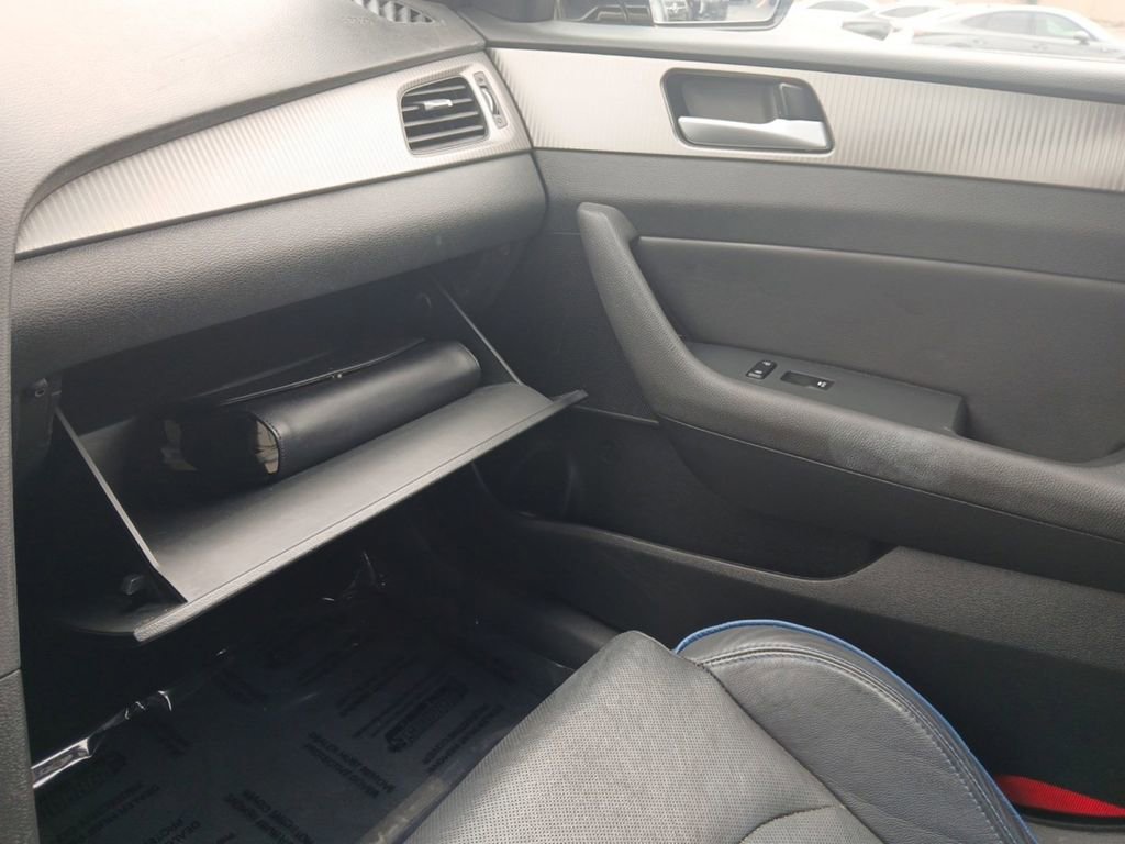 Used 2018 Hyundai Sonata Limited FWD image 22
