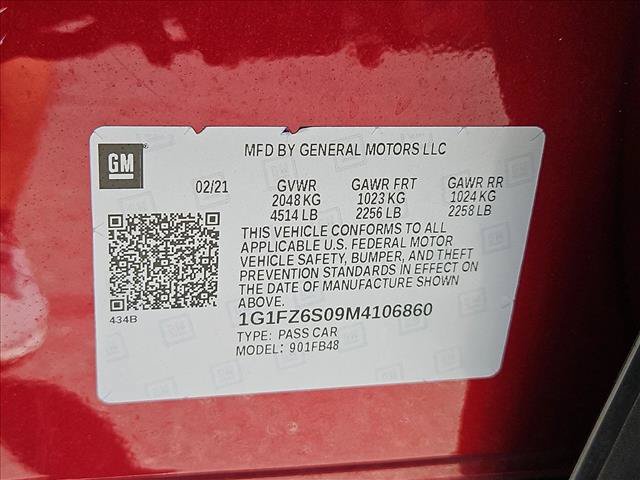 Used 2021 Chevrolet Bolt Premier w/ Infotainment Package FWD image 30