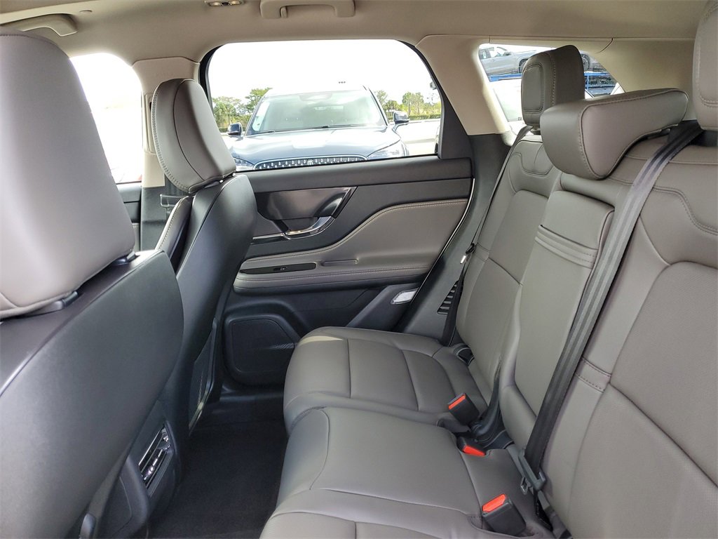 New 2026 Lincoln Corsair Grand Touring image 10