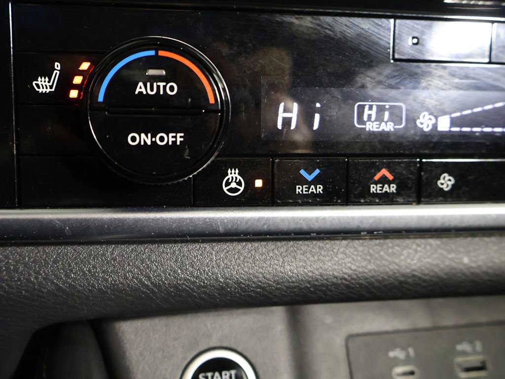 Used 2023 Nissan Rogue SL w/ SL Premium Package image 53