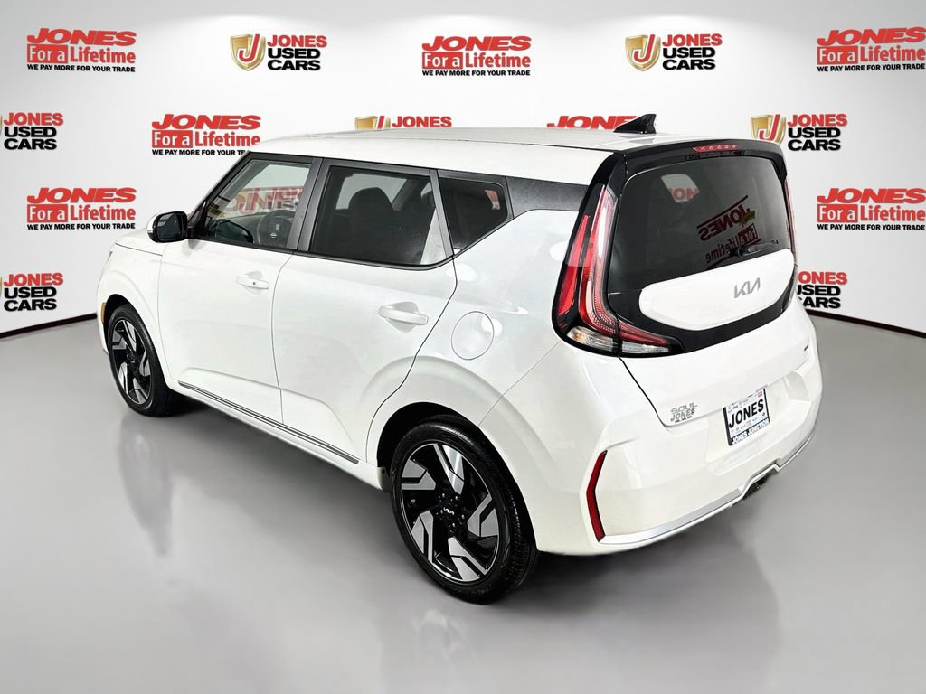 Certified 2025 Kia Soul GT-Line FWD image 2