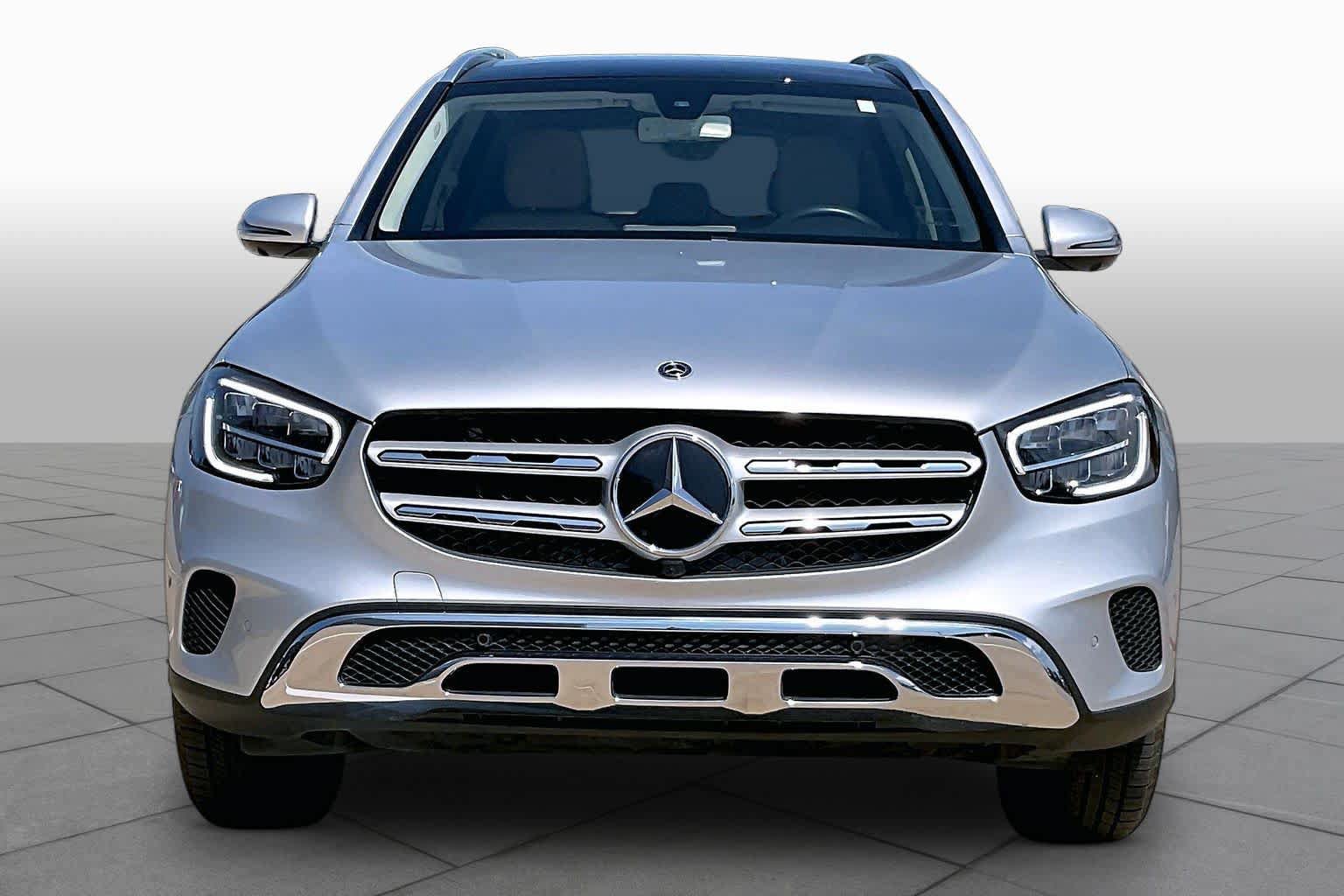 Used 2020 Mercedes-Benz GLC 300 image 4