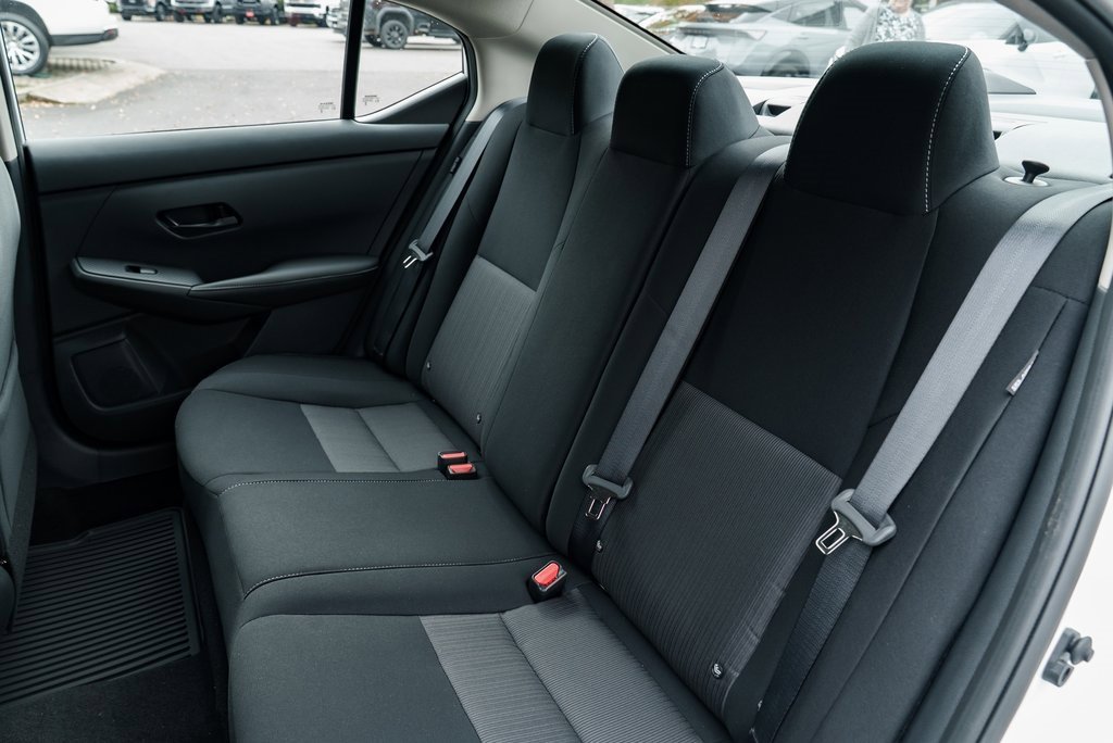 New 2025 Nissan Sentra SV w/ Trunk Package image 21