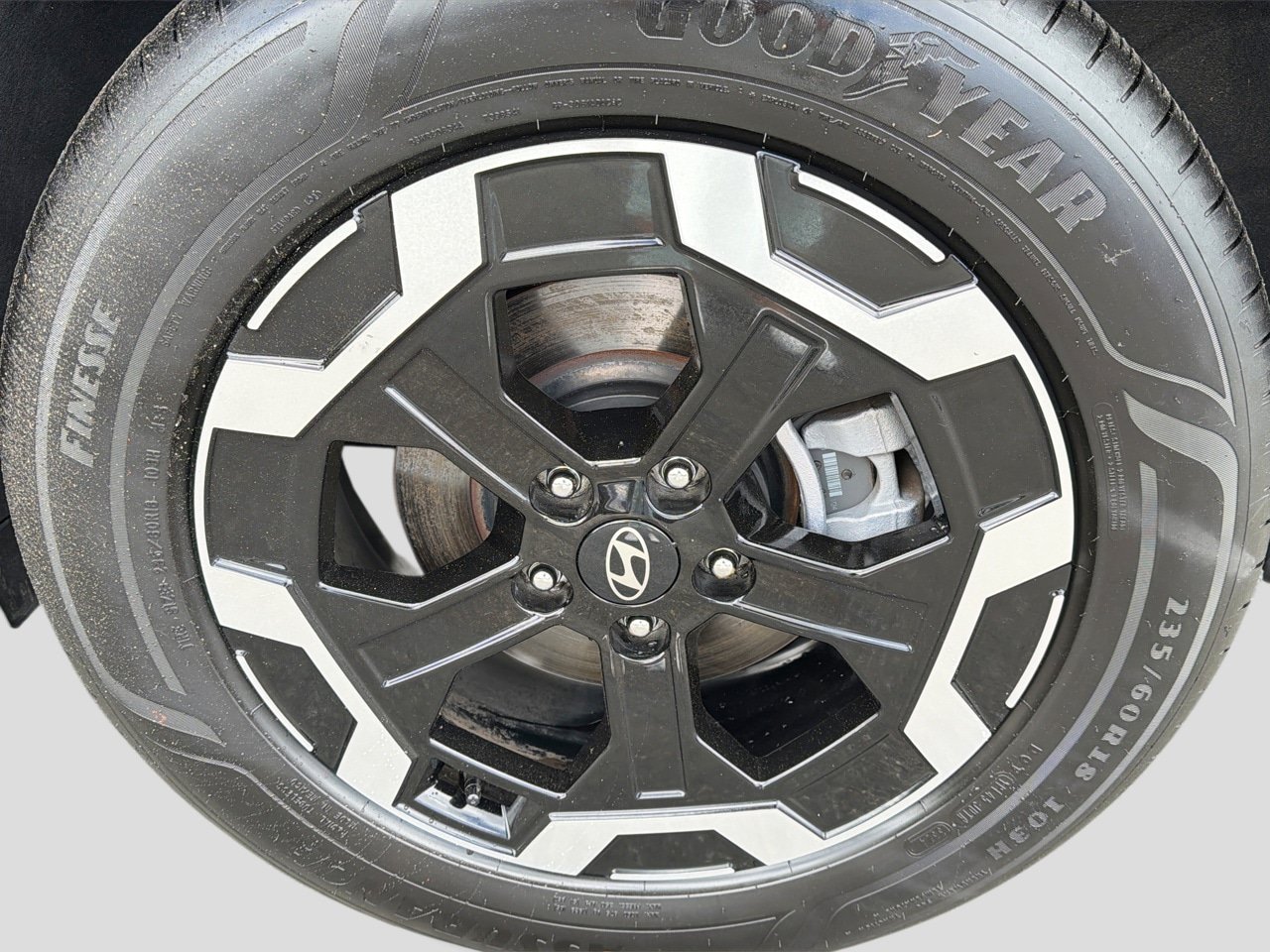 Certified 2025 Hyundai Santa Fe SEL AWD/4WD image 14