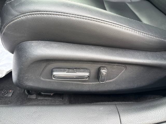 Used 2022 Honda Civic Sport Touring image 4