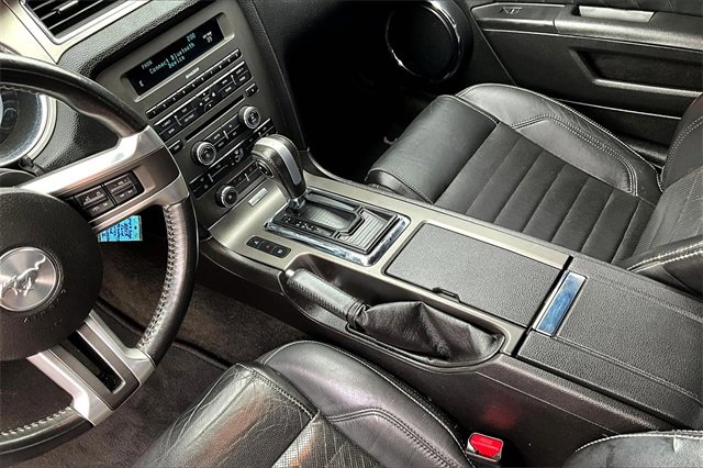 Used 2013 Ford Mustang Premium image 14