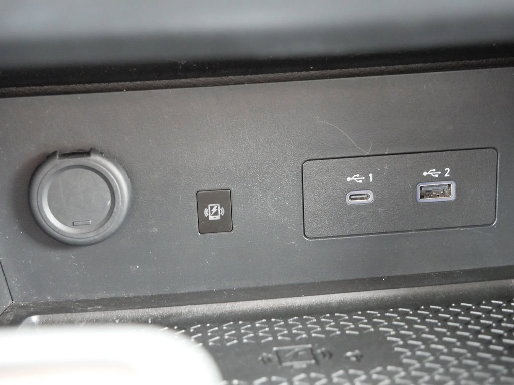 Used 2023 Nissan Pathfinder SL image 27