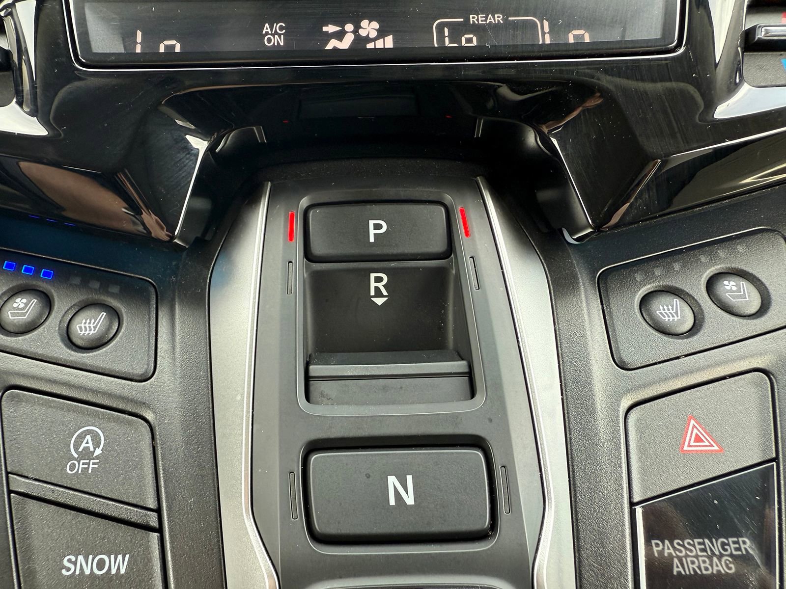Used 2025 Honda Odyssey Elite image 36