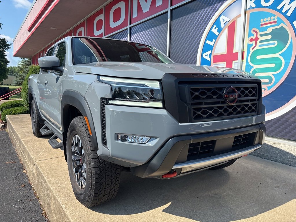 Used 2023 Nissan Frontier PRO-4X w/ Technology Package image 1