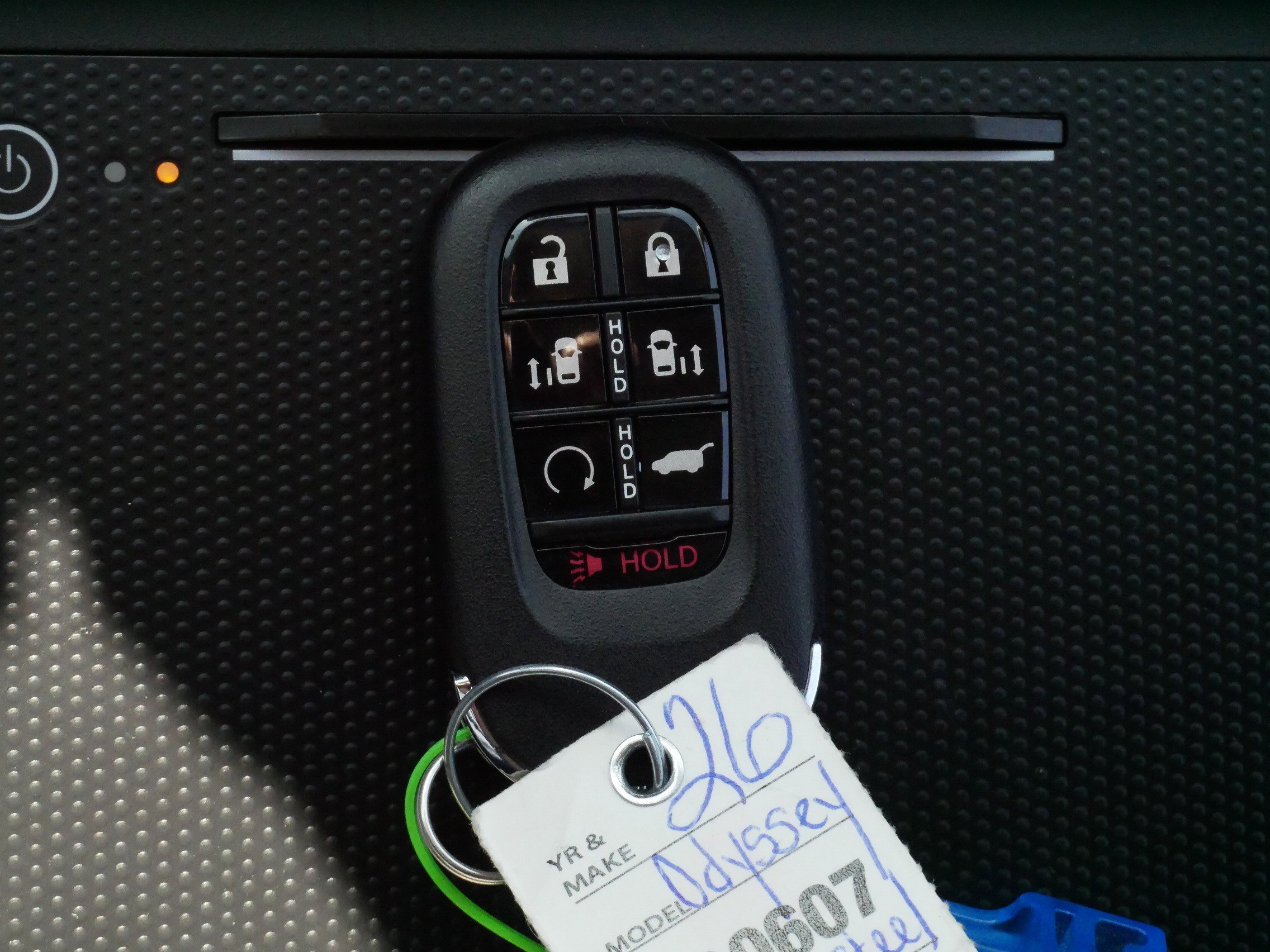 Certified 2026 Honda Odyssey Touring image 32