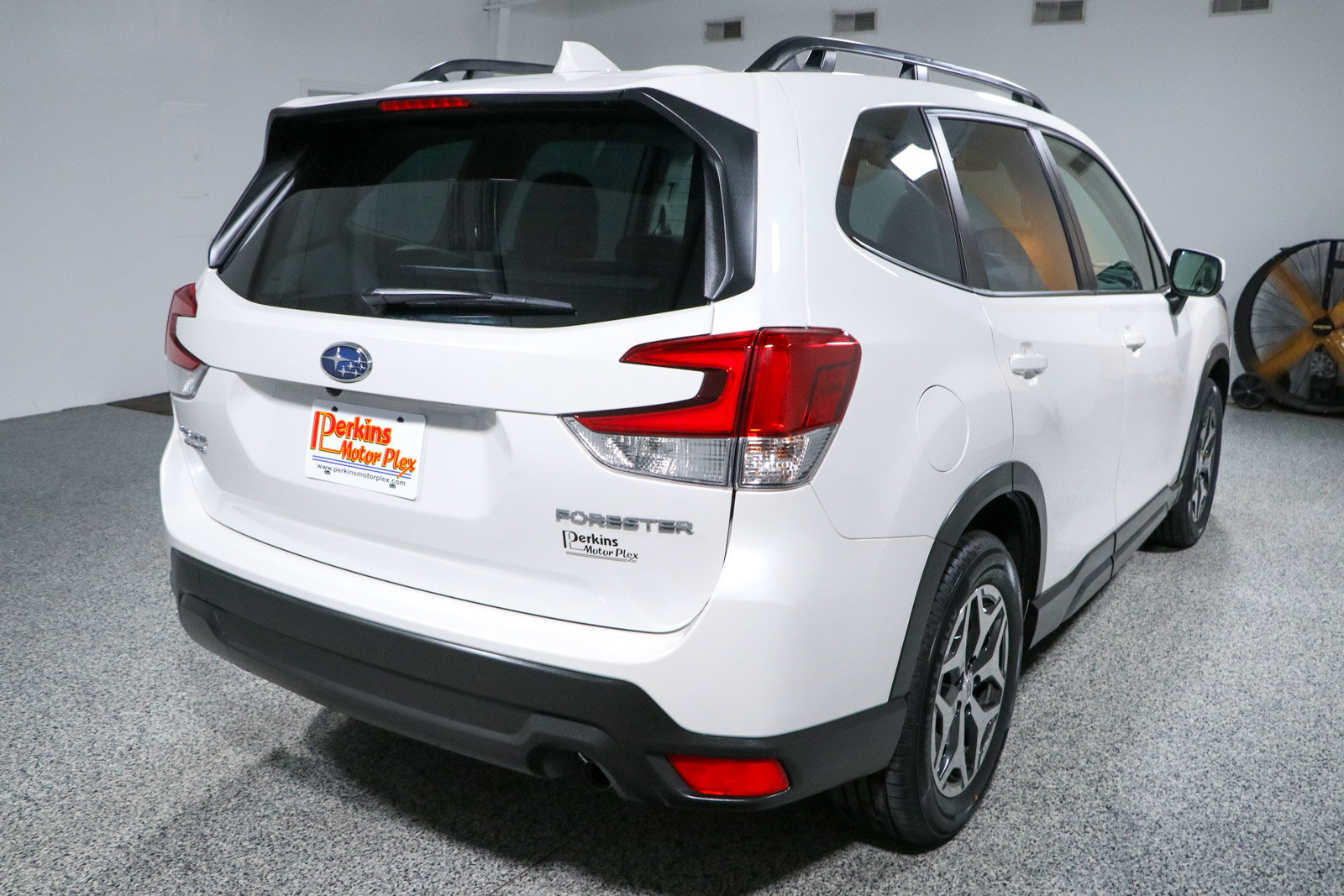 Used 2023 Subaru Forester Premium AWD/4WD image 7