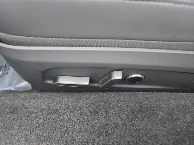 Used 2025 Tesla Model 3 Long Range RWD image 25