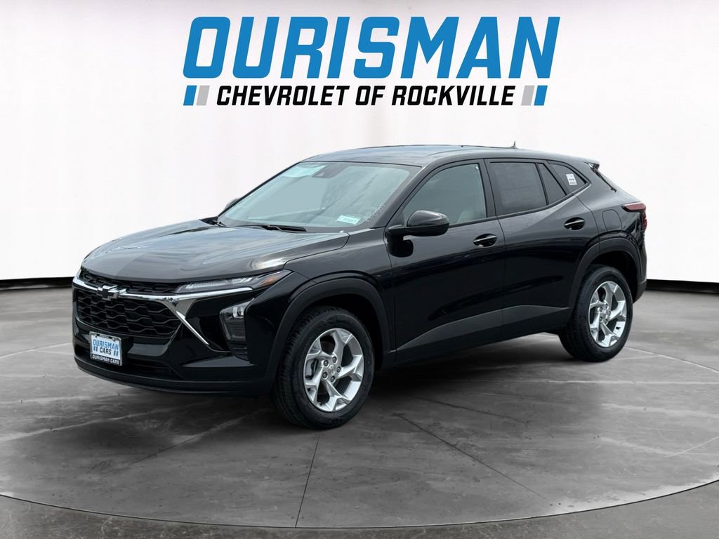 New 2026 Chevrolet Trax LS w/ LS Convenience Package FWD image 2