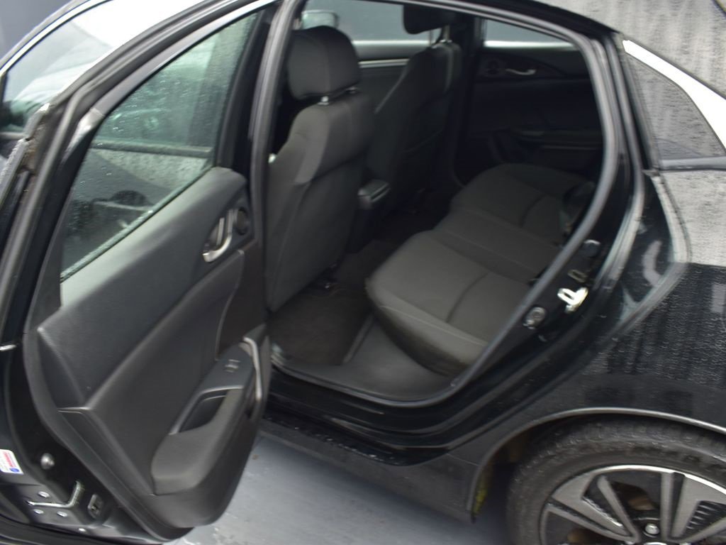 Used 2018 Honda Civic EX image 7