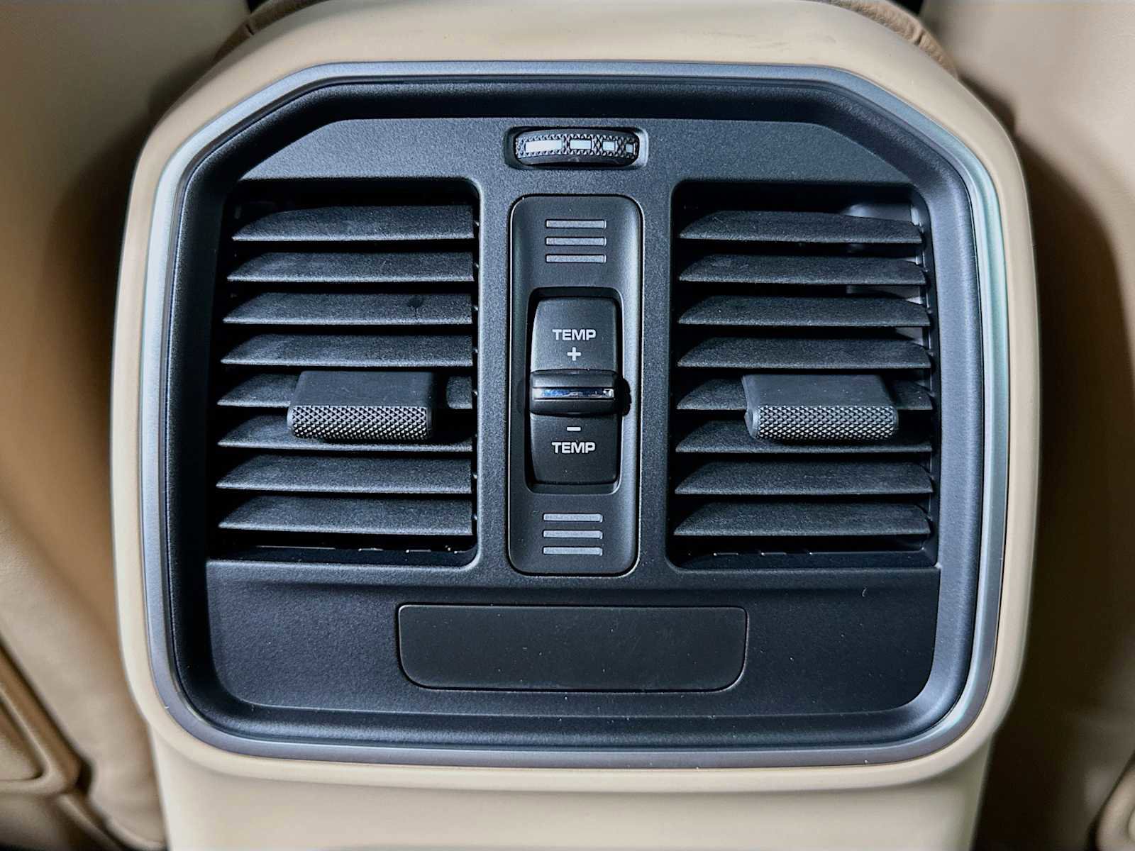 New 2026 Porsche Macan S AWD/4WD image 25