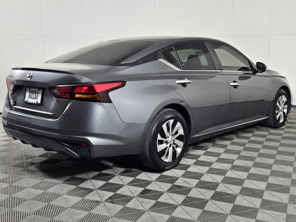 Used 2022 Nissan Altima 2.5 S FWD image 4