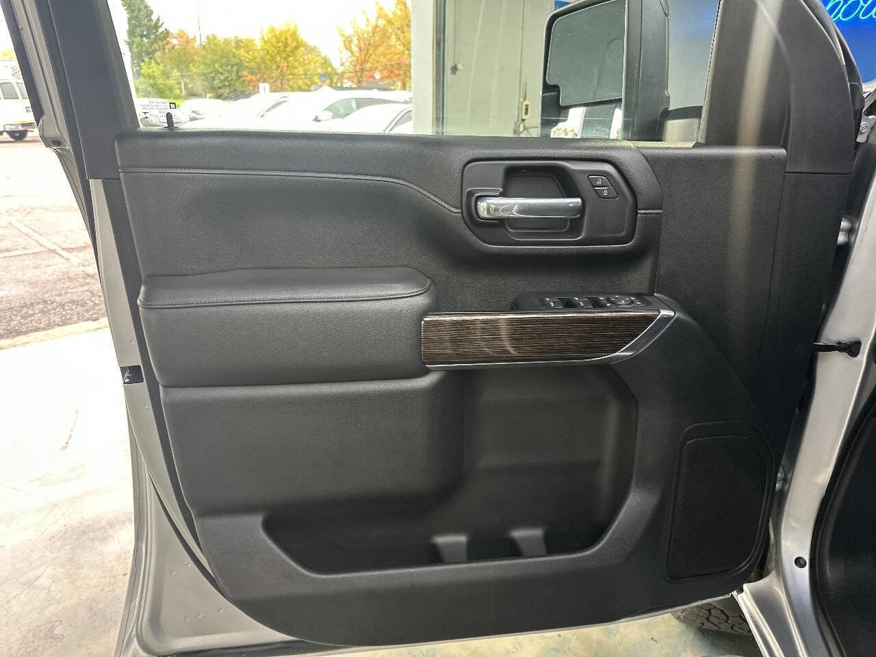 Used 2021 GMC Sierra 2500 SLE w/ SLE Value Package; image 18