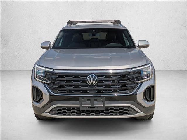 Used 2024 Volkswagen Atlas Cross Sport SE w/ Panoramic Sunroof Package AWD/4WD video 2