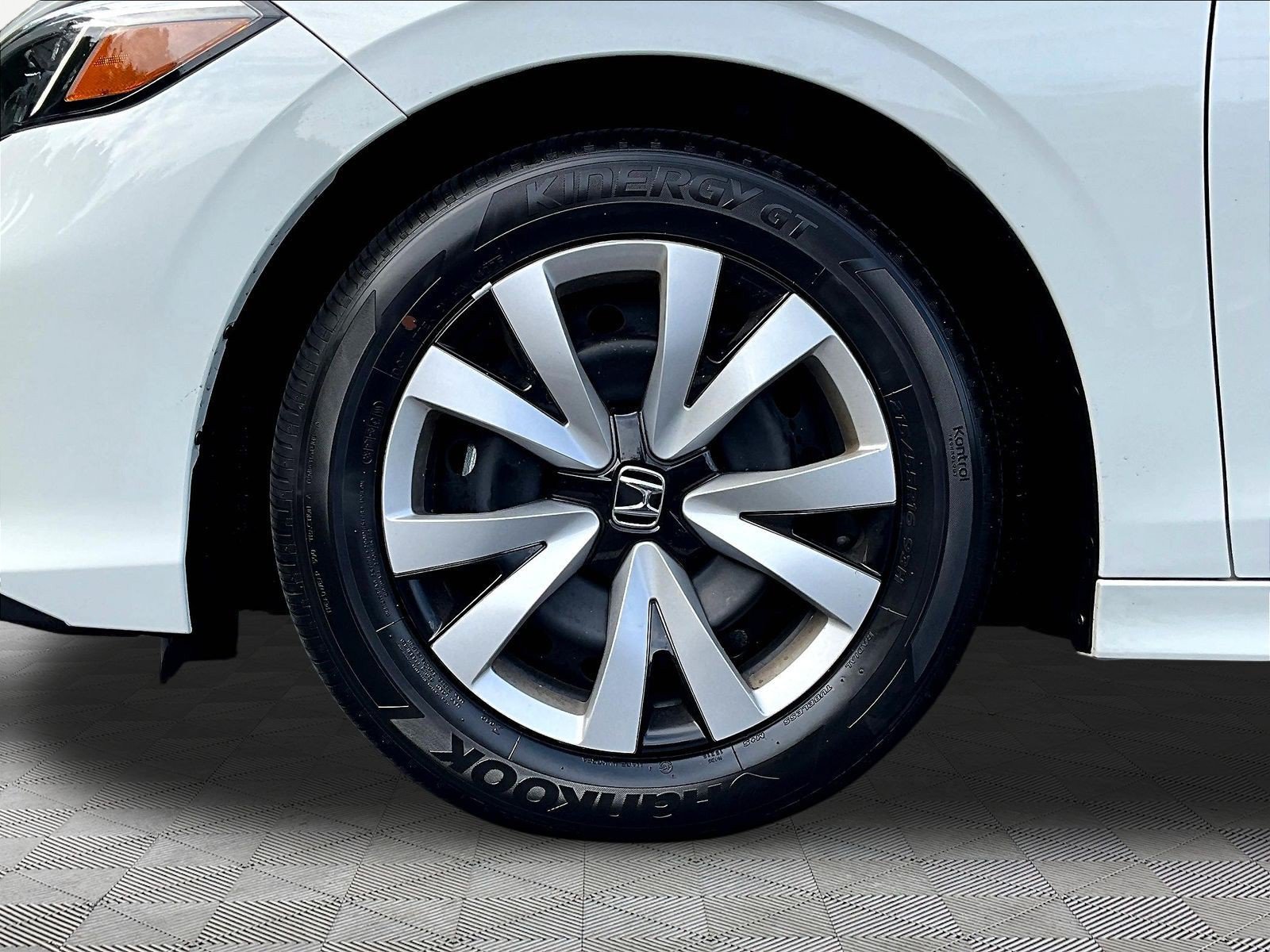 Certified 2026 Honda Civic LX image 33