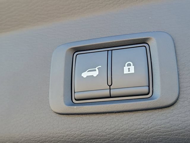 New 2026 Mitsubishi Outlander SE FWD image 12