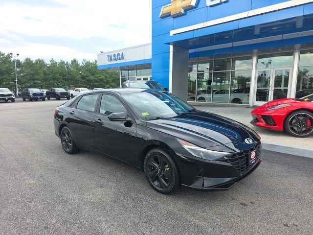 Used 2023 Hyundai Elantra SEL