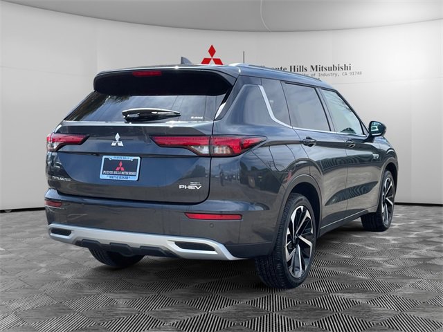 New 2025 Mitsubishi Outlander SEL image 4