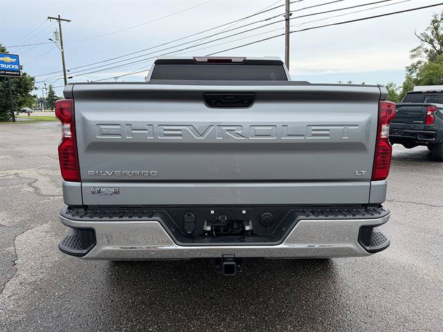 Used 2024 Chevrolet Silverado 1500 LT AWD/4WD image 5