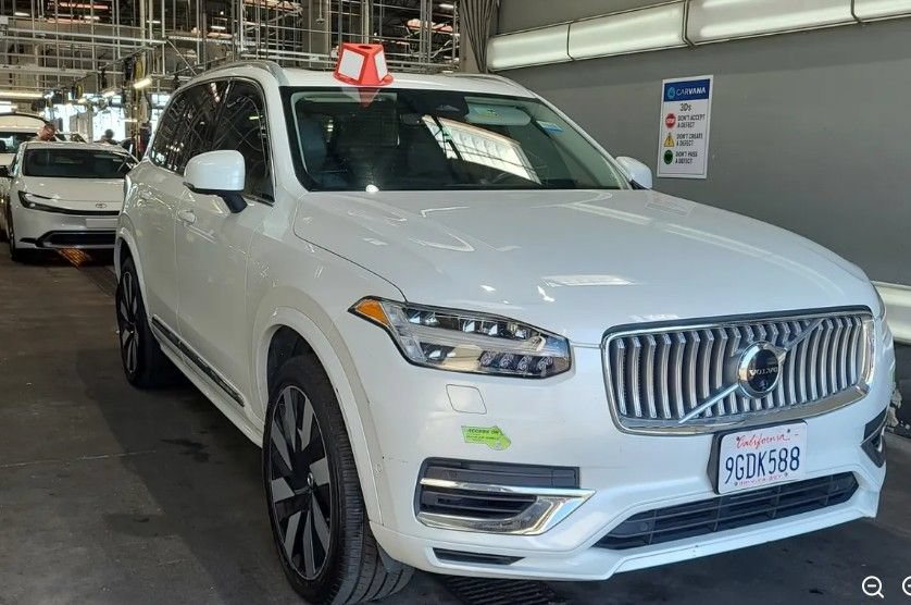 Used 2023 Volvo XC90 T8 Ultimate w/ Protection Package Premier AWD/4WD video 1