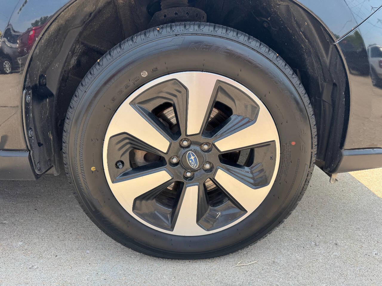 Used 2017 Subaru Forester 2.5i w/ Alloy Wheel Package image 21