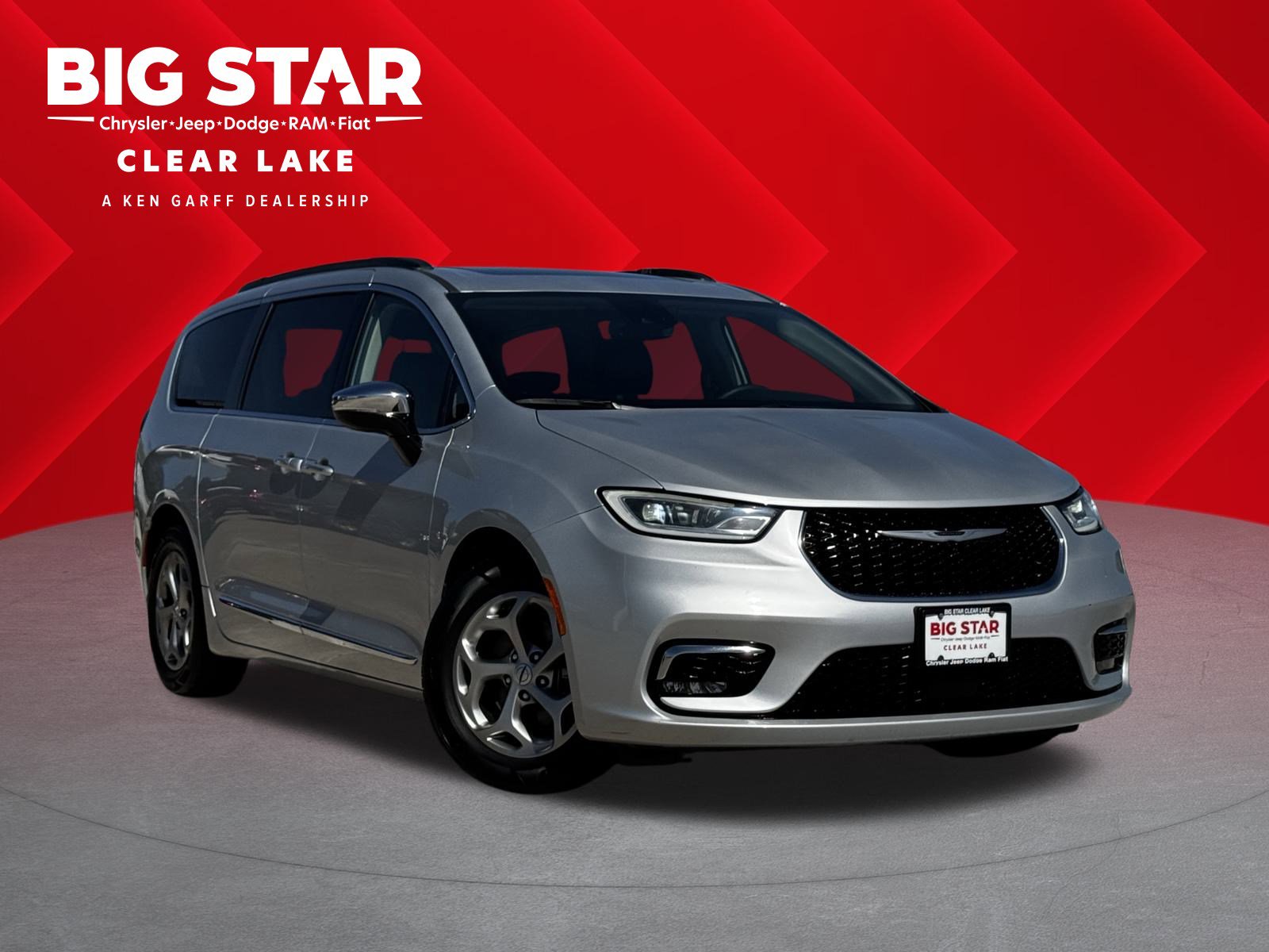 Used 2023 Chrysler Pacifica Limited image 1