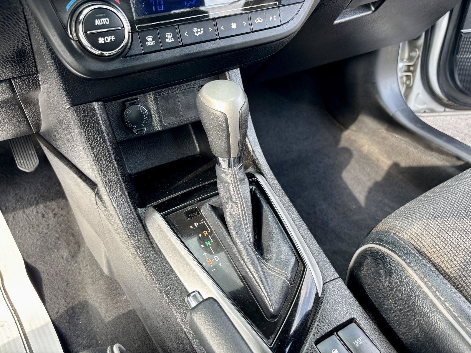 Used 2014 Toyota Corolla S w/ Driver Convenience Package image 28