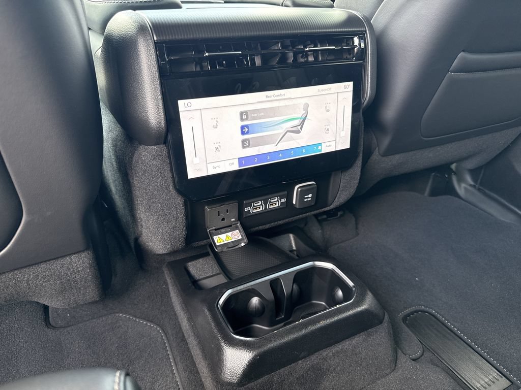 New 2026 Jeep Grand Wagoneer L Summit w/ Rear Seat Video Group I AWD/4WD image 25