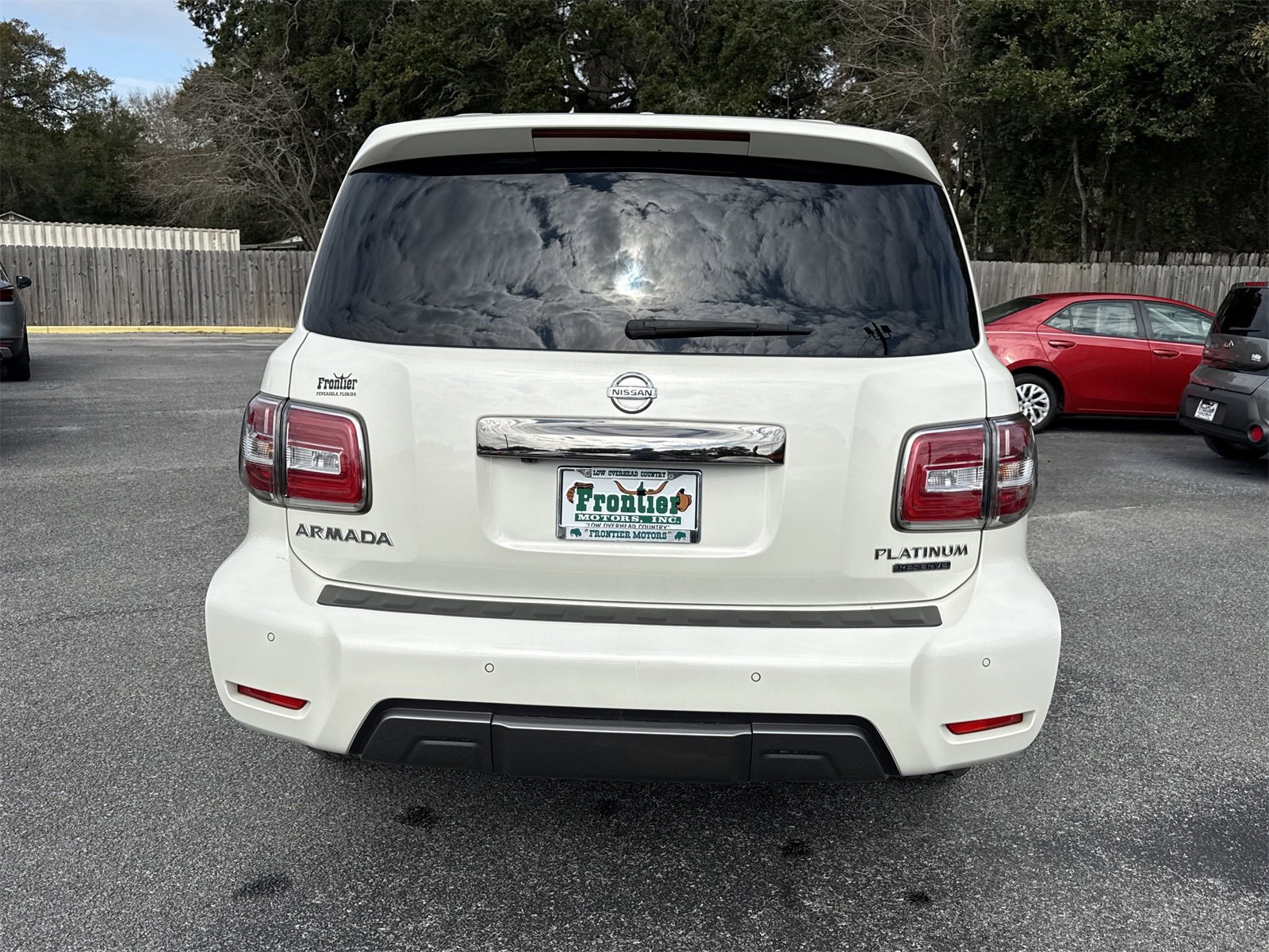 Used 2020 Nissan Armada Platinum w/ Platinum Reserve Package image 4