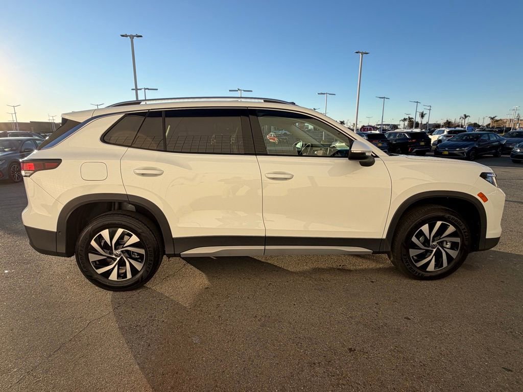 New 2026 Volkswagen Tiguan S AWD/4WD image 7