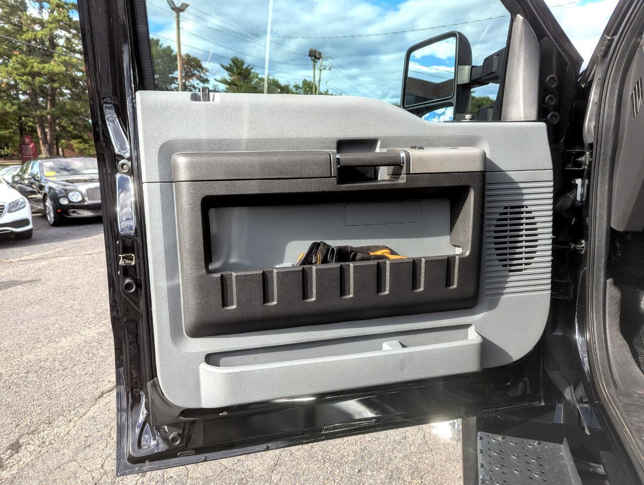 Used 2019 Ford F650 2WD SuperCab Super Duty image 14