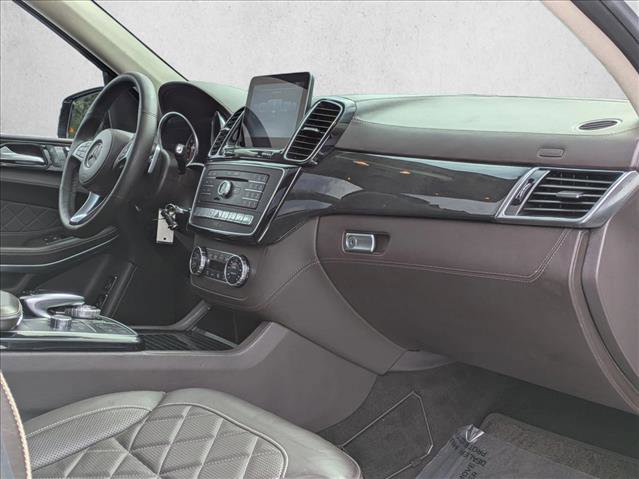 Used 2018 Mercedes-Benz GLS 550 4MATIC image 28