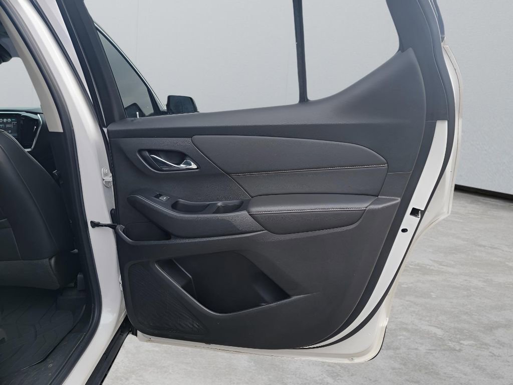 Used 2019 Chevrolet Traverse LT w/ LT Premium Package image 34
