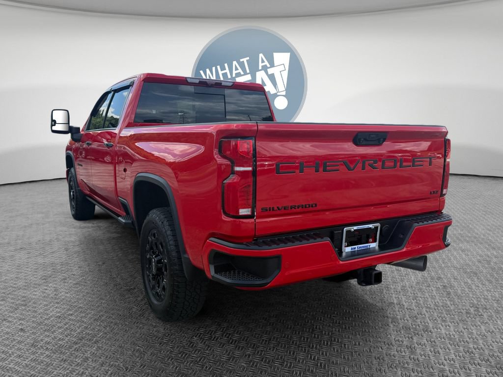 Used 2024 Chevrolet Silverado 3500 LTZ w/ LTZ Plus Package AWD/4WD image 6