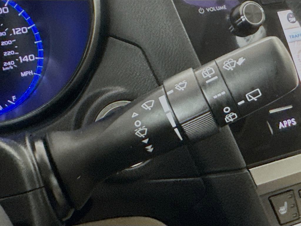 Used 2017 Subaru Outback 2.5i Limited image 13