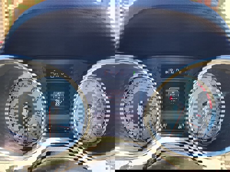 Used 2015 Mercedes-Benz SLK 250 w/ Premium Package image 41