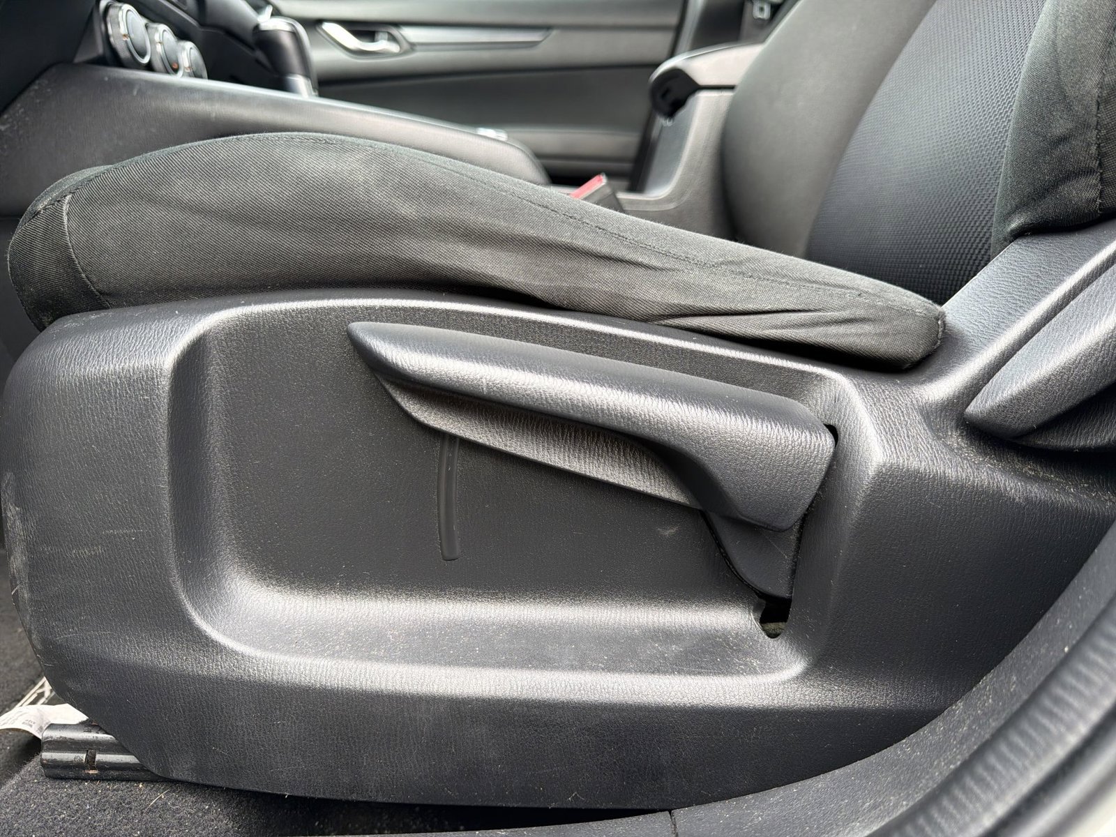 Used 2019 MAZDA CX-5 Sport FWD image 13
