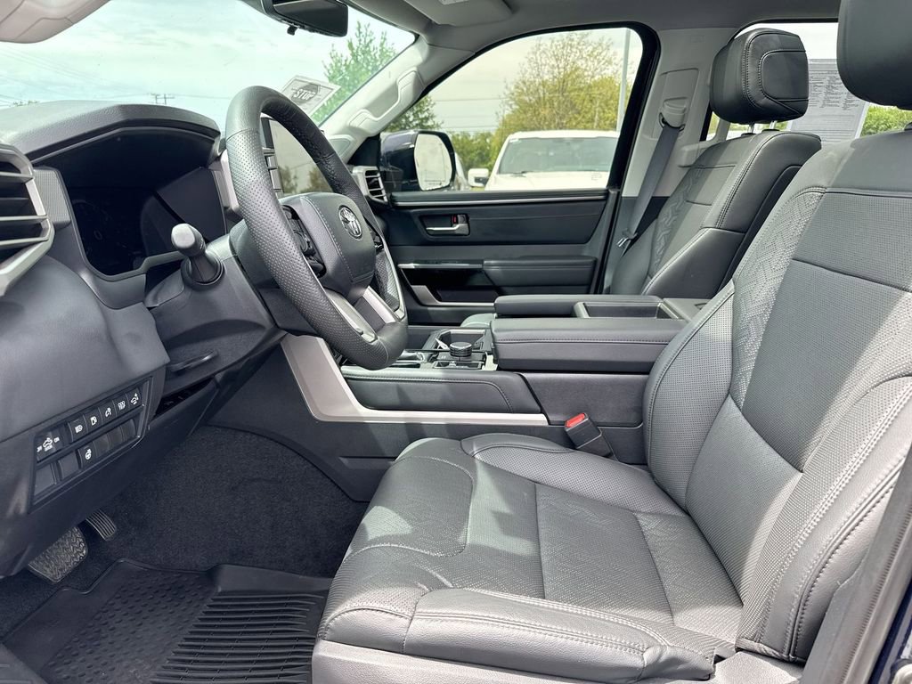 Used 2024 Toyota Tundra Limited AWD/4WD image 20