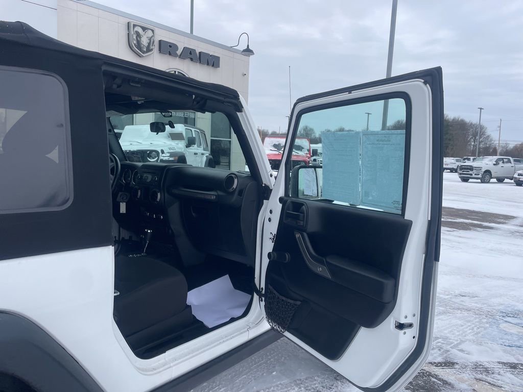 Used 2016 Jeep Wrangler Willys Wheeler image 13