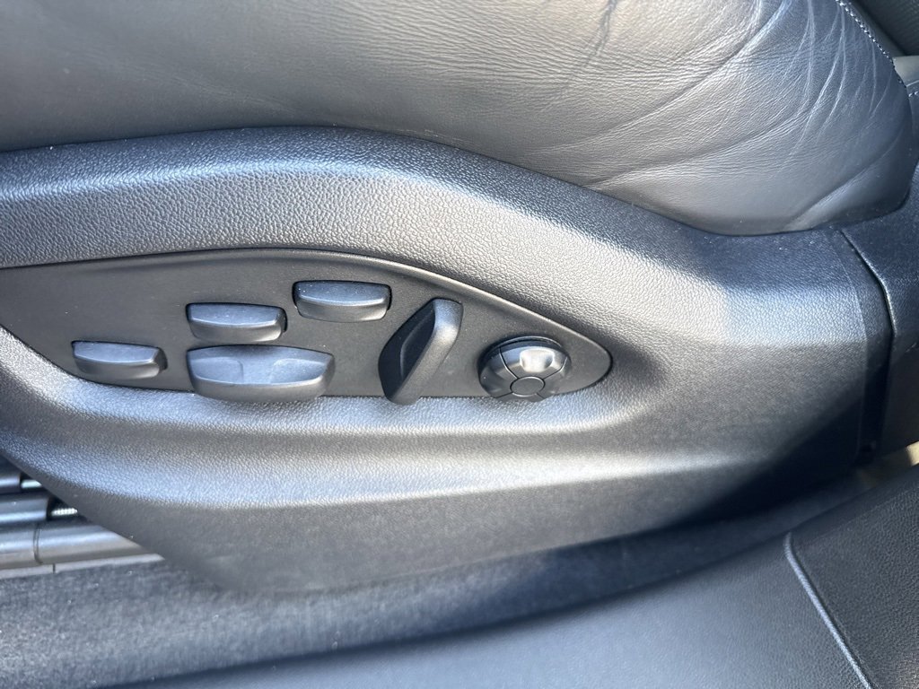 Used 2024 Porsche Cayenne Turbo GT image 33