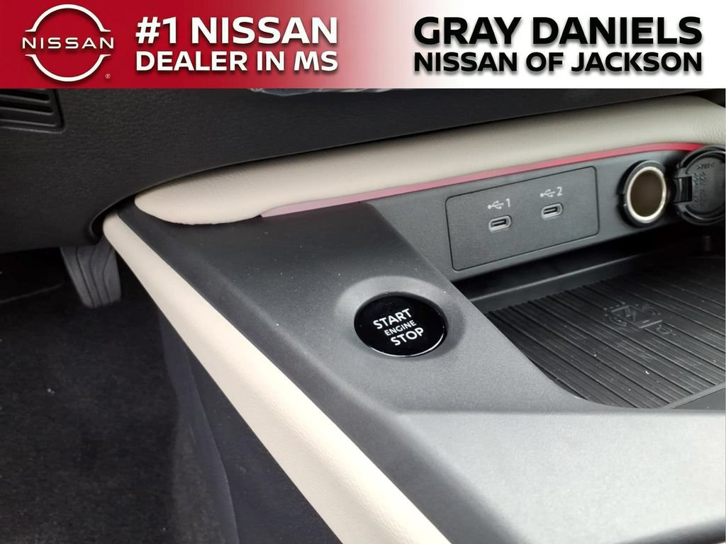New 2026 Nissan Sentra SL w/ Floor Mat Package FWD image 15